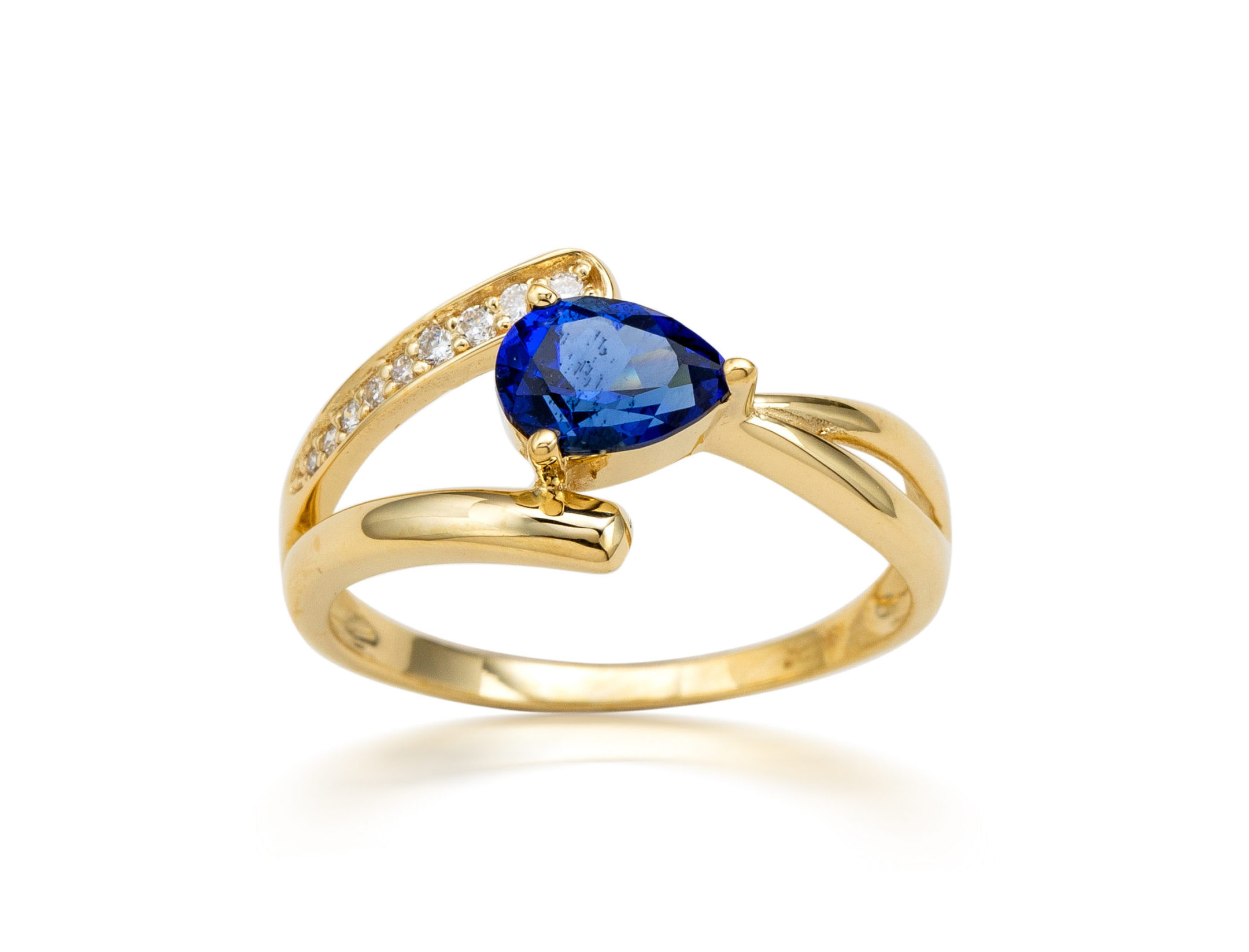 RING 9KY PR.LAB.SAPH+TDW=0.071CT